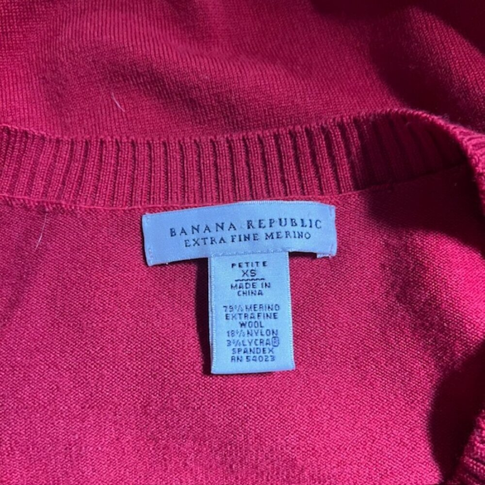 Banana Republic Red Button Down Long Sleeve Cardigan Size XSP - Picture 7 of 7